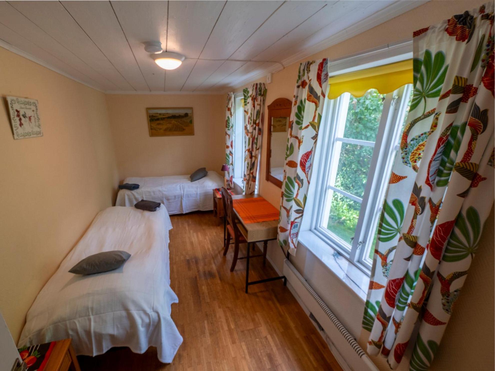 Enecopia Bed & Breakfast Enköping Extérieur photo