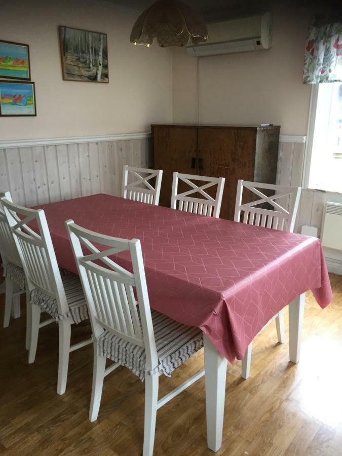 Enecopia Bed & Breakfast Enköping Extérieur photo